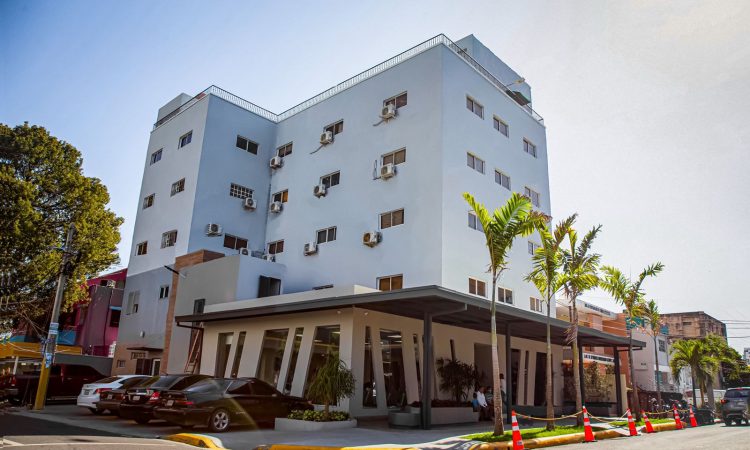 Centro Médico Domínico Cubano integra al Dr. Milton Constanzo en Diabetología. Centro Médico Domínico Cubano integra al Dr. Milton Constanzo en Diabetología.