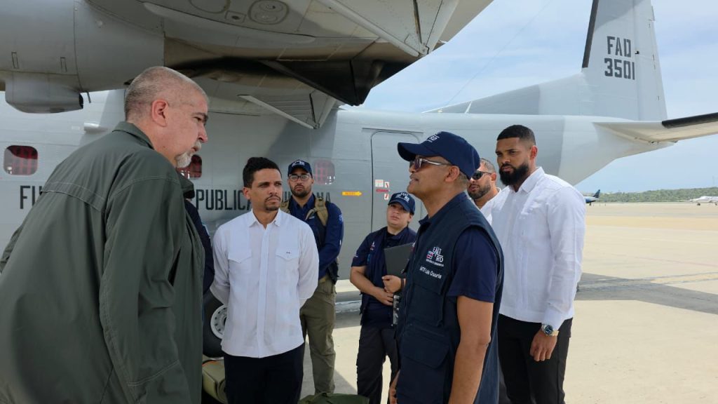 Avanzada del Equipo Médico de Emergencias dominicano instalará hospital móvil en Catia La Mar para atender a unas 2,000 personas Avanzada del Equipo Médico de Emergencias dominicano instalará hospital móvil en Catia La Mar para atender a unas 2,000 personas