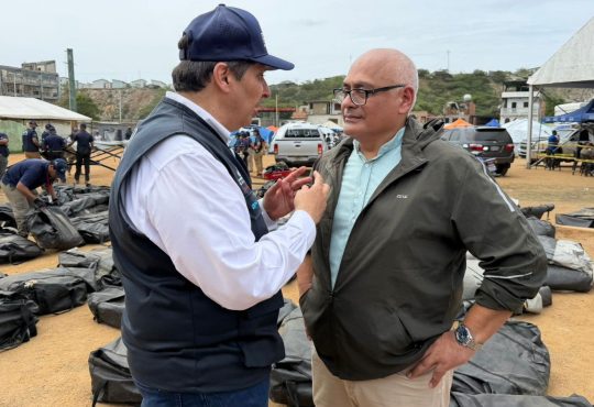Ministro Víctor Atallah verifica en Venezuela el despliegue del hospital de campaña dominicano y la ayuda humanitaria