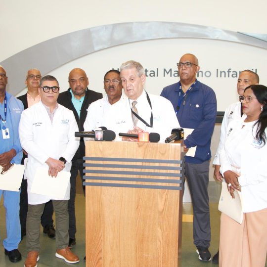 Hospitales de Ciudad Sanitaria Dr. Luis Eduardo Aybar mantienen deuda cero pese a alto flujo de pacientes