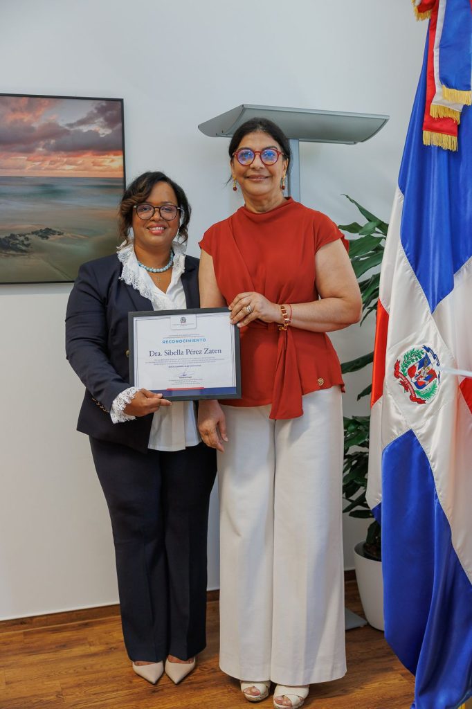 La excelencia médica dominicana brilla en Europa: Embajada de la República Dominicana en Alemania reconoce a la Dra. Sibella Pérez Zaten por su trayectoria y liderazgo en el sector salud La excelencia médica dominicana brilla en Europa: Embajada de la República Dominicana en Alemania reconoce a la Dra. Sibella Pérez Zaten por su trayectoria y liderazgo en el sector salud