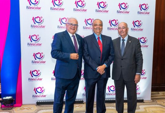 iVascular celebra 10 años impulsando la innovación médica en República Dominicana con más de €8 millones invertidos en el fortalecimiento del sistema de salud iVascular celebra 10 años impulsando la innovación médica en República Dominicana con más de €8 millones invertidos en el fortalecimiento del sistema de salud