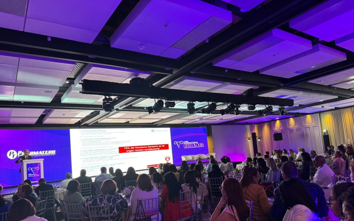 Especialistas de cinco países analizan los principales avances en salud femenina durante la Cumbre Internacional de Ginecología 2026
