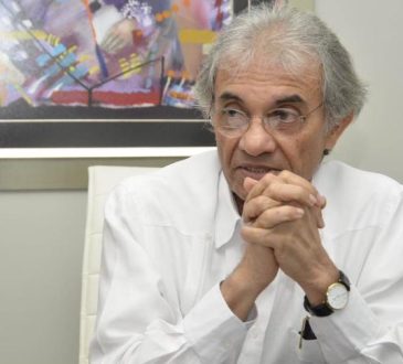 Clínicas privadas evaluarán suspender servicios a afiliados de ARS en medio de creciente tensión del sector salud