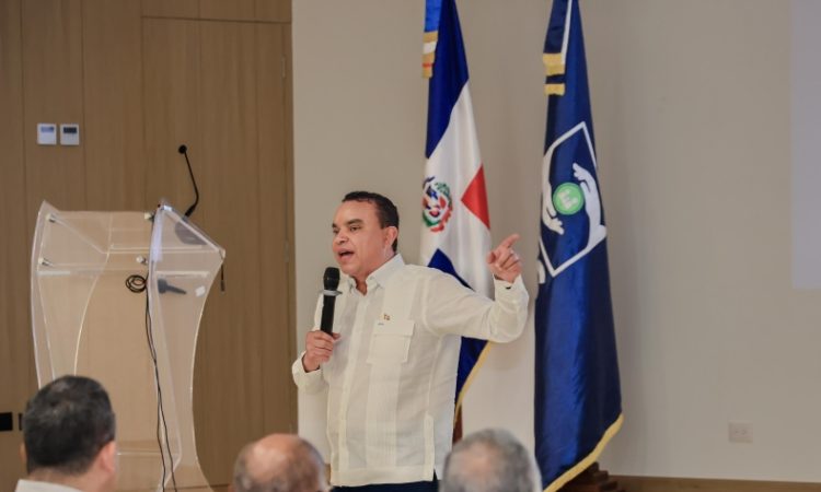 SNS fortalece atención materno-infantil y neonatal con nuevas estrategias y avances en la Red Pública de Salud