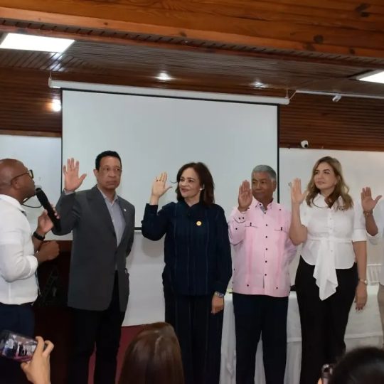 Plancha No. 2 gana las elecciones del Consejo de las Sociedades Médicas Especializadas del CMD