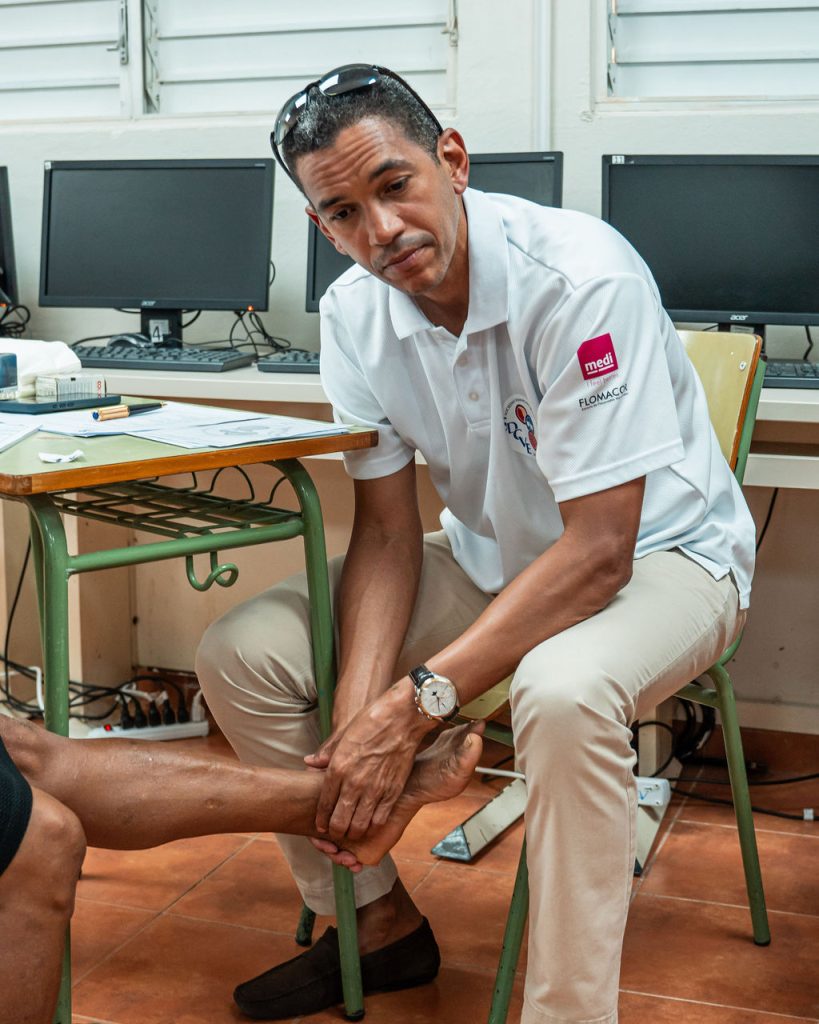 SDCVE atiende a 210 pacientes durante operativo de salud vascular en Miches