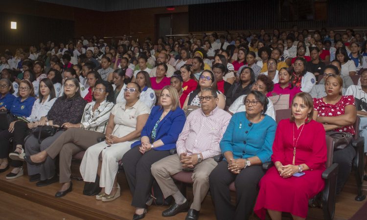 Escuela de Bioanálisis de la UASD realiza con éxito su Segunda Feria de Reclutamiento.