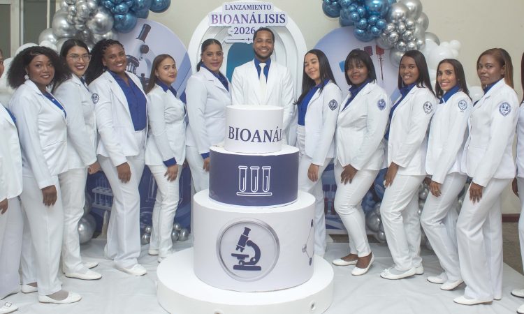 Estudiantes de Bioanálisis de la UASD dan el paso hacia la práctica profesional con el Internado Rotatorio 2026