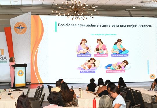Ante baja lactancia materna exclusiva en RD, pediatras llaman a fortalecer el apoyo a las madres trabajadoras