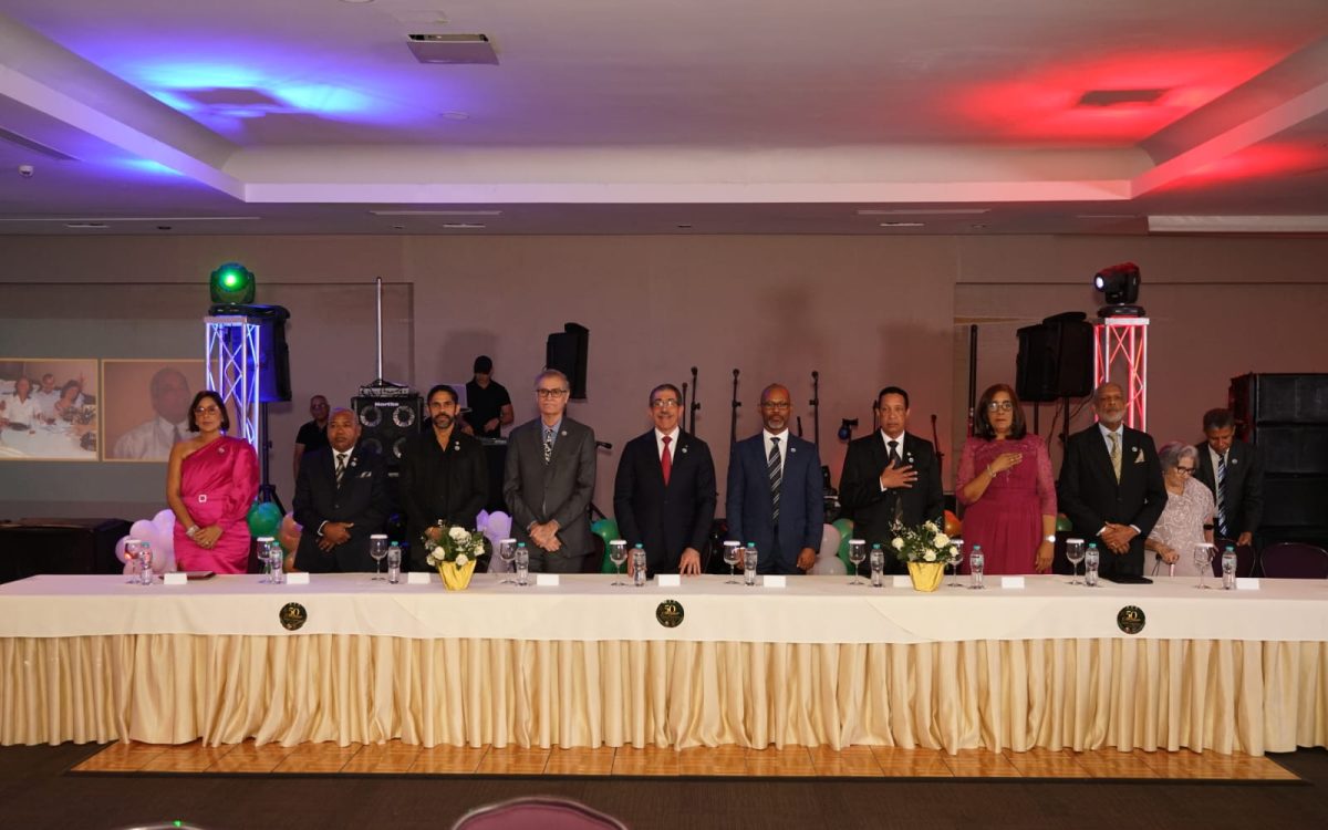 HSBG conmemora 50 años de la Escuela de Cirugía General junto a sus egresados