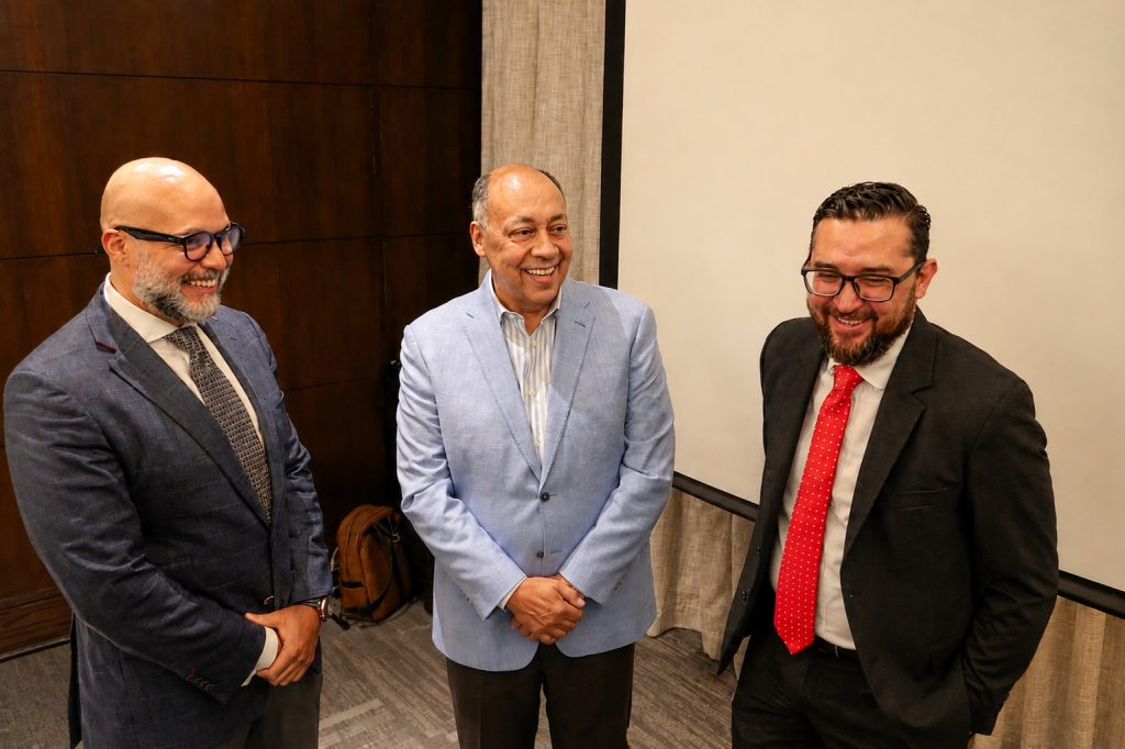 ARS SEMMA participa en encuentro regional sobre modelos sostenibles de atención oncológica junto a Roche República Dominicana