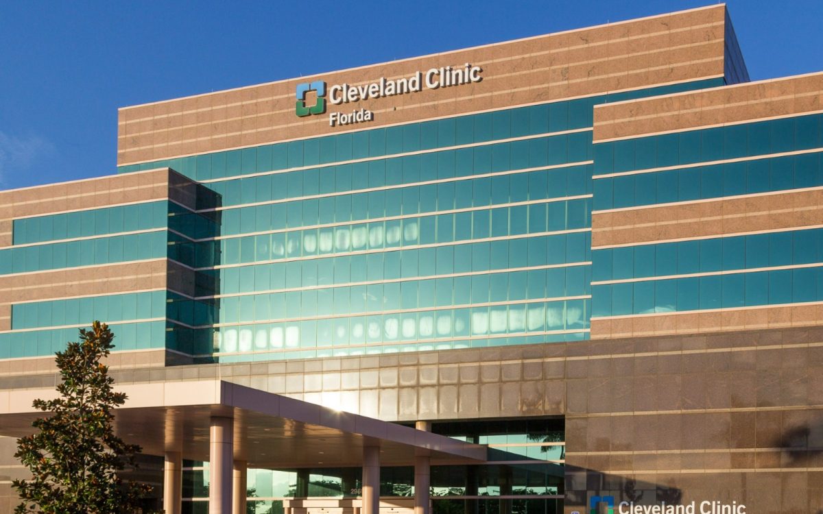 U.S. News & World Report nombra a Cleveland Clinic como uno de los mejores hospitales del país para 2026-2027