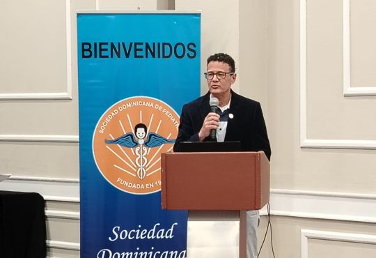 Sociedad Dominicana de Pediatría respalda lineamientos nacionales de vacunación infantil