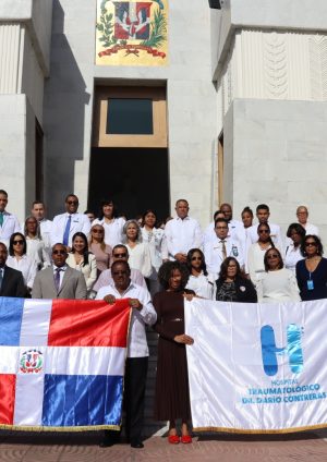 Hospital Darío Contreras celebra 66 años de servicio con emotiva jornada conmemorativa