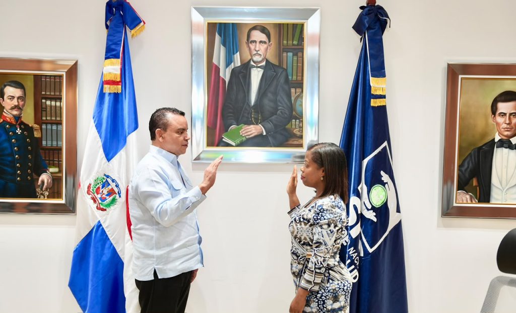 SNS fortalece gestión hospitalaria con designación de nuevos directores en hospitales Padre Billini, Galván, Jaime Mota y Vicente Noble SNS fortalece gestión hospitalaria con designación de nuevos directores en hospitales Padre Billini, Galván, Jaime Mota y Vicente Noble