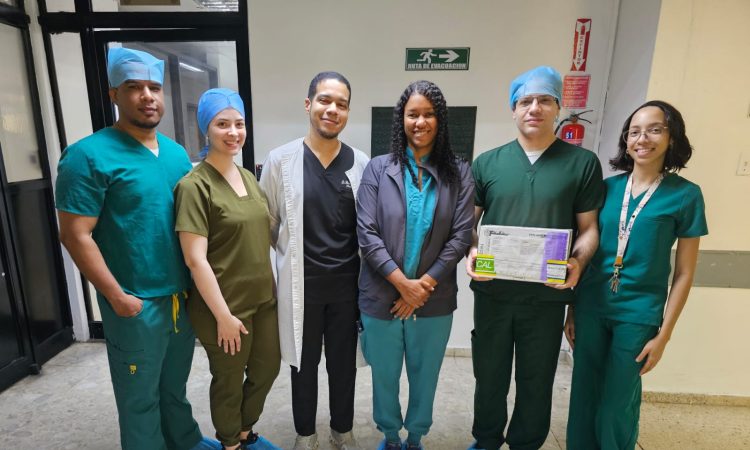 Hospital Salvador B. Gautier realiza con éxito su primer trasplante de córnea Hospital Salvador B. Gautier realiza con éxito su primer trasplante de córnea