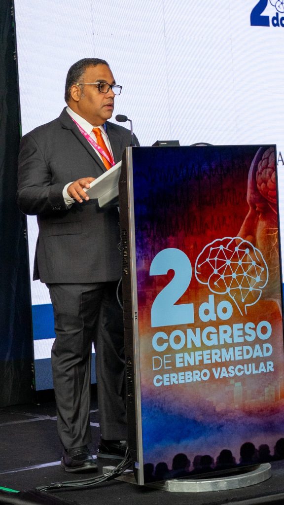 Presentan en congreso científico los avances del plan piloto de trombólisis para la red pública de salud