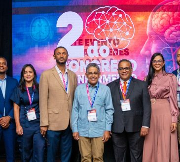 Presentan en congreso científico los avances del plan piloto de trombólisis para la red pública de salud