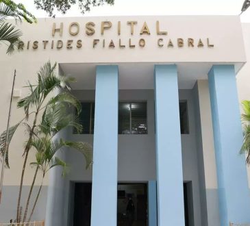 CMD exige investigación y mayor seguridad tras resultar gravemente herida médica en hospital de La Romana