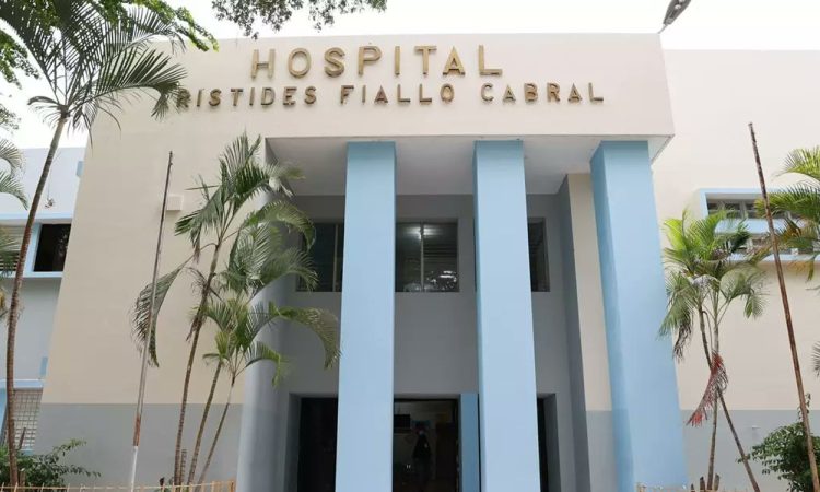 CMD exige investigación y mayor seguridad tras resultar gravemente herida médica en hospital de La Romana