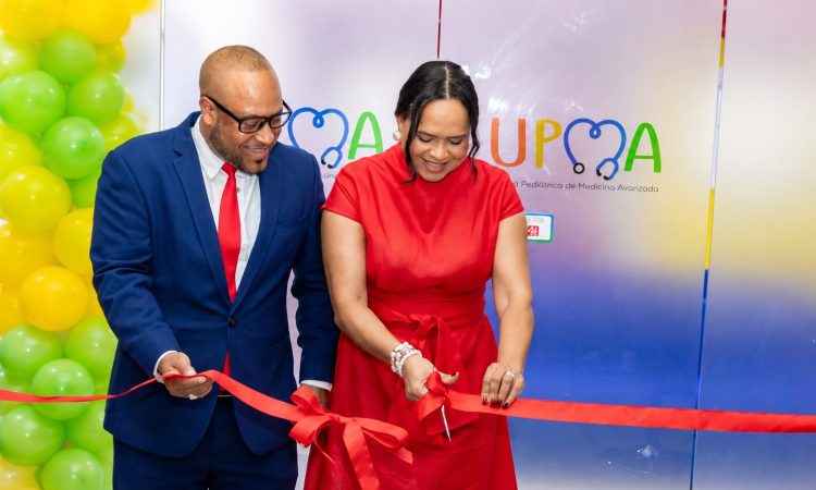 Inauguran unidad especializada para acompañar la transición de pacientes pediátricos a la adultez Inauguran unidad especializada para acompañar la transición de pacientes pediátricos a la adultez
