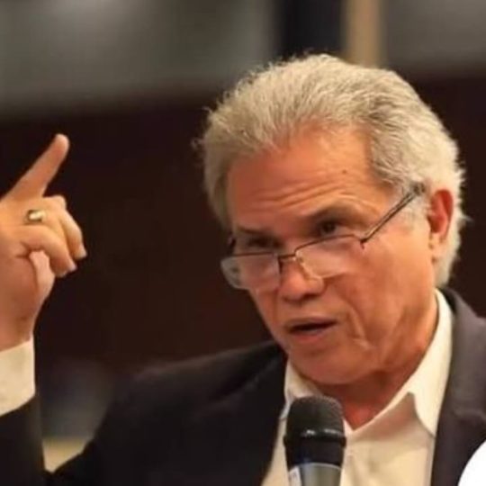 Ex presidente del CMD, Waldo Ariel Suero, propone declarar persona no grata al director de la DIDA, Elías Báez