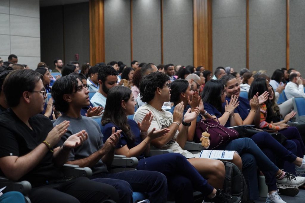 Expertos presentan avances en Inteligencia Artificial y Atención Primaria para la Salud en EPISTHEME 2026