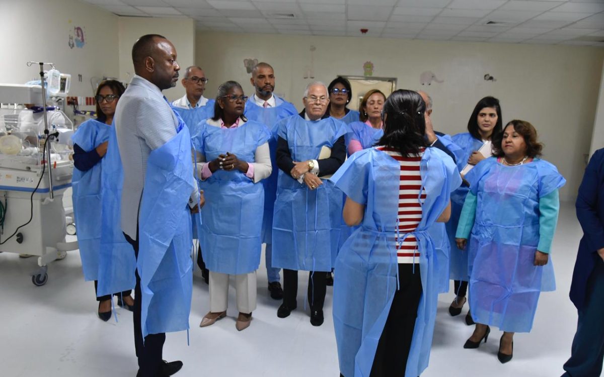 Comisión de Salud de la Cámara de Diputados fiscaliza Maternidad La Altagracia tras 17 muertes neonatales