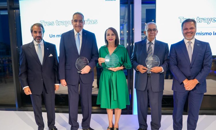 ARS Primera reúne a actores del sector salud en encuentro sobre evolución, experiencia e innovación ARS Primera reúne a actores del sector salud en encuentro sobre evolución, experiencia e innovación