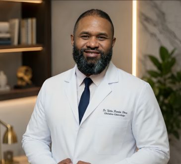 Dr. Yotin Pérez lanza su nueva página web: un espacio digital para la salud femenina y la educación médica