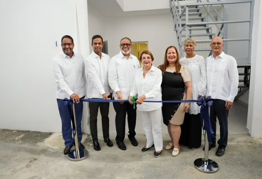 Ponen en funcionamiento Centro Audiológico y Terapia Integral para sordos