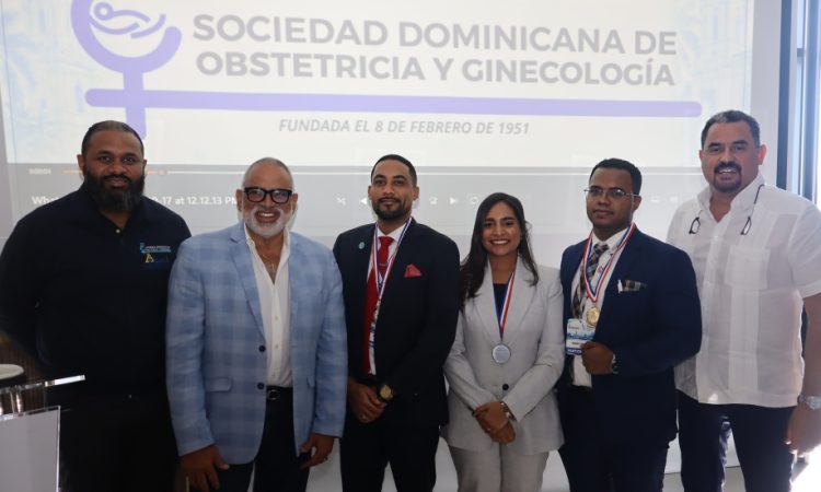 SDOG celebra con éxito la quinta edición del Ateneo Nacional para Residentes de Obstetricia y Ginecología en Santiago SDOG celebra con éxito la quinta edición del Ateneo Nacional para Residentes de Obstetricia y Ginecología en Santiago