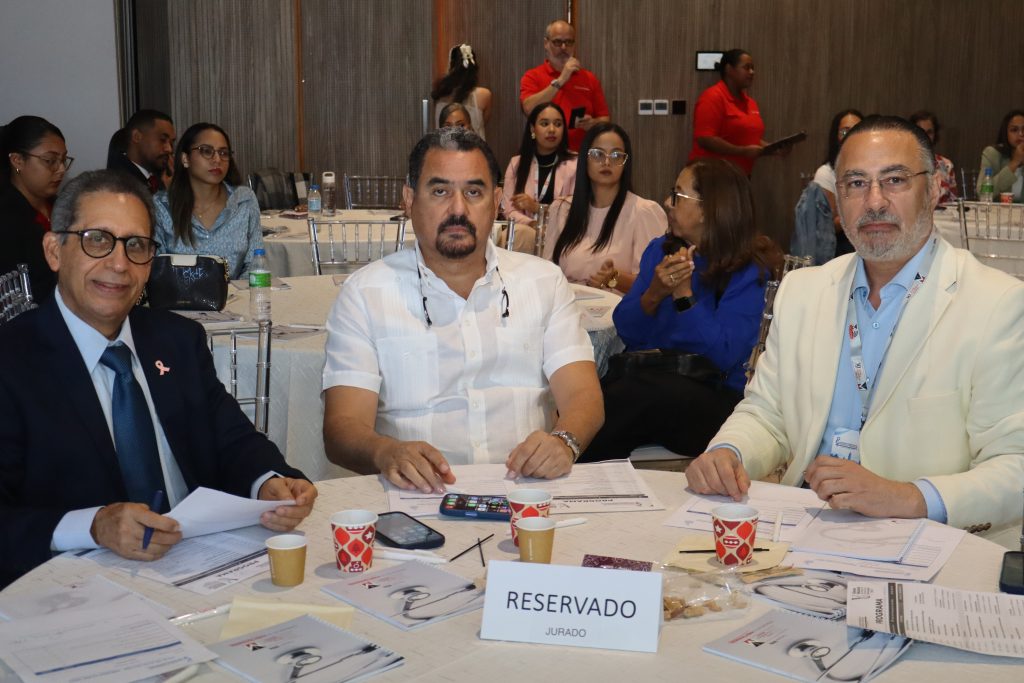 SDOG celebra con éxito la quinta edición del Ateneo Nacional para Residentes de Obstetricia y Ginecología en Santiago SDOG celebra con éxito la quinta edición del Ateneo Nacional para Residentes de Obstetricia y Ginecología en Santiago