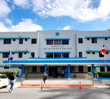 SNS garantiza continuidad de servicios en el Hospital Salvador B. Gautier durante intervención de su infraestructura