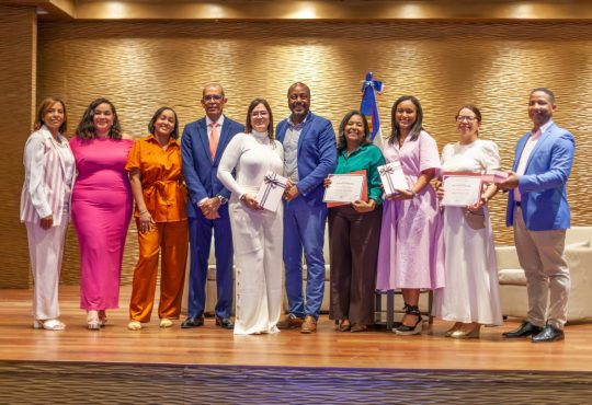 Hospital Maternidad Nuestra Señora de la Altagracia realiza el III simposio de Cáncer de Mama Hospital Maternidad Nuestra Señora de la Altagracia realiza el III simposio de Cáncer de Mama