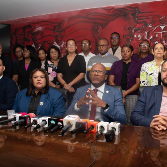 CMD convoca paro nacional de 24 horas para el martes 13 de octubre
