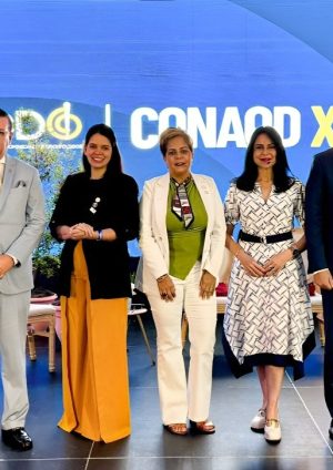 Salud Pública, Colegio de Odontólogos y ADTS impulsan el turismo médico y dental