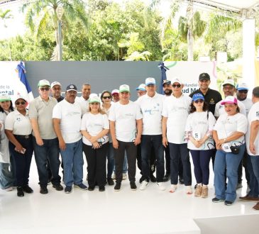 SNS realiza primera caminata por la salud mental y destaca aumento de camas para atención especializada