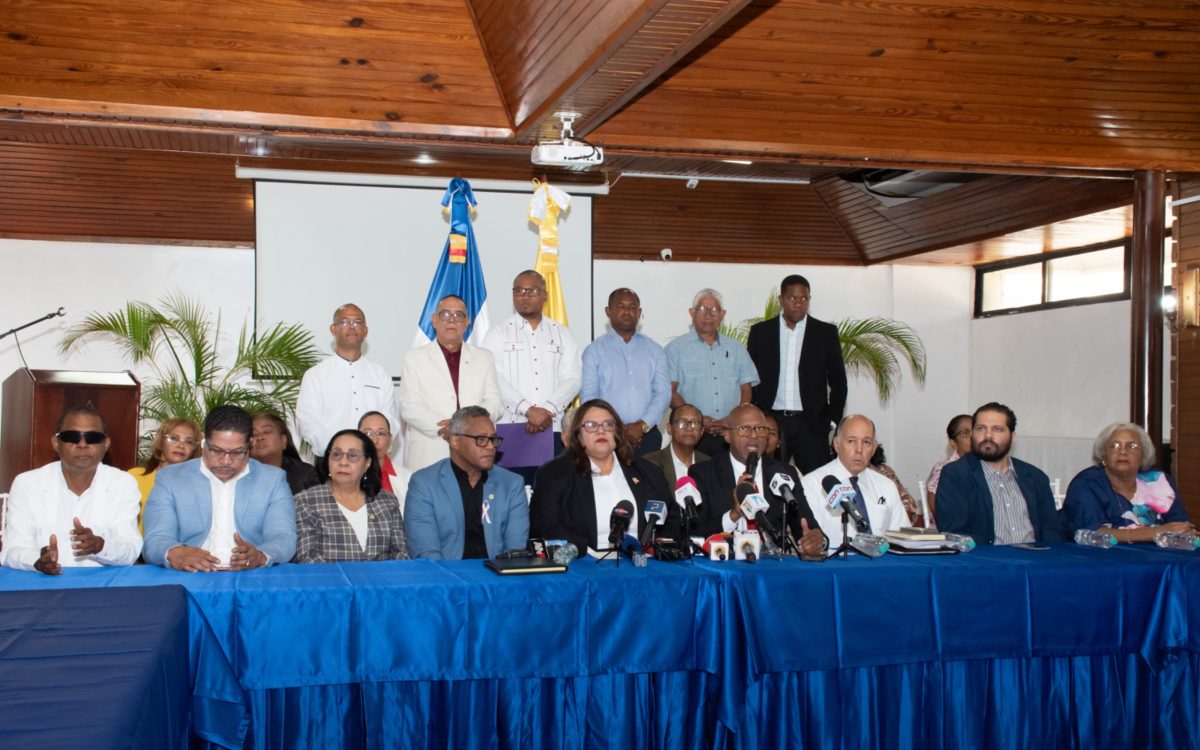Colegio Médico Dominicano ratifica paro nacional de 24 horas para este martes 13 de octubre