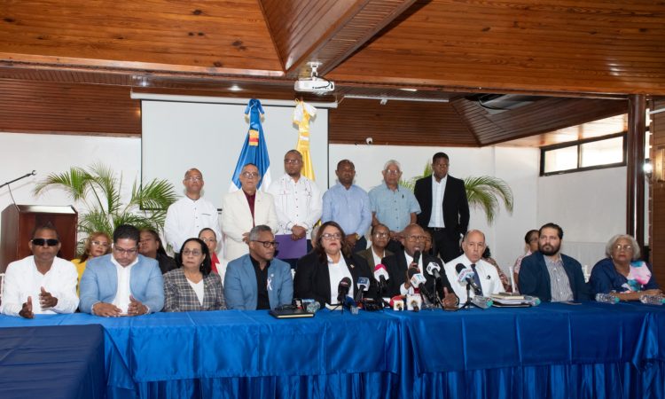 Colegio Médico Dominicano ratifica paro nacional de 24 horas para este martes 13 de octubre