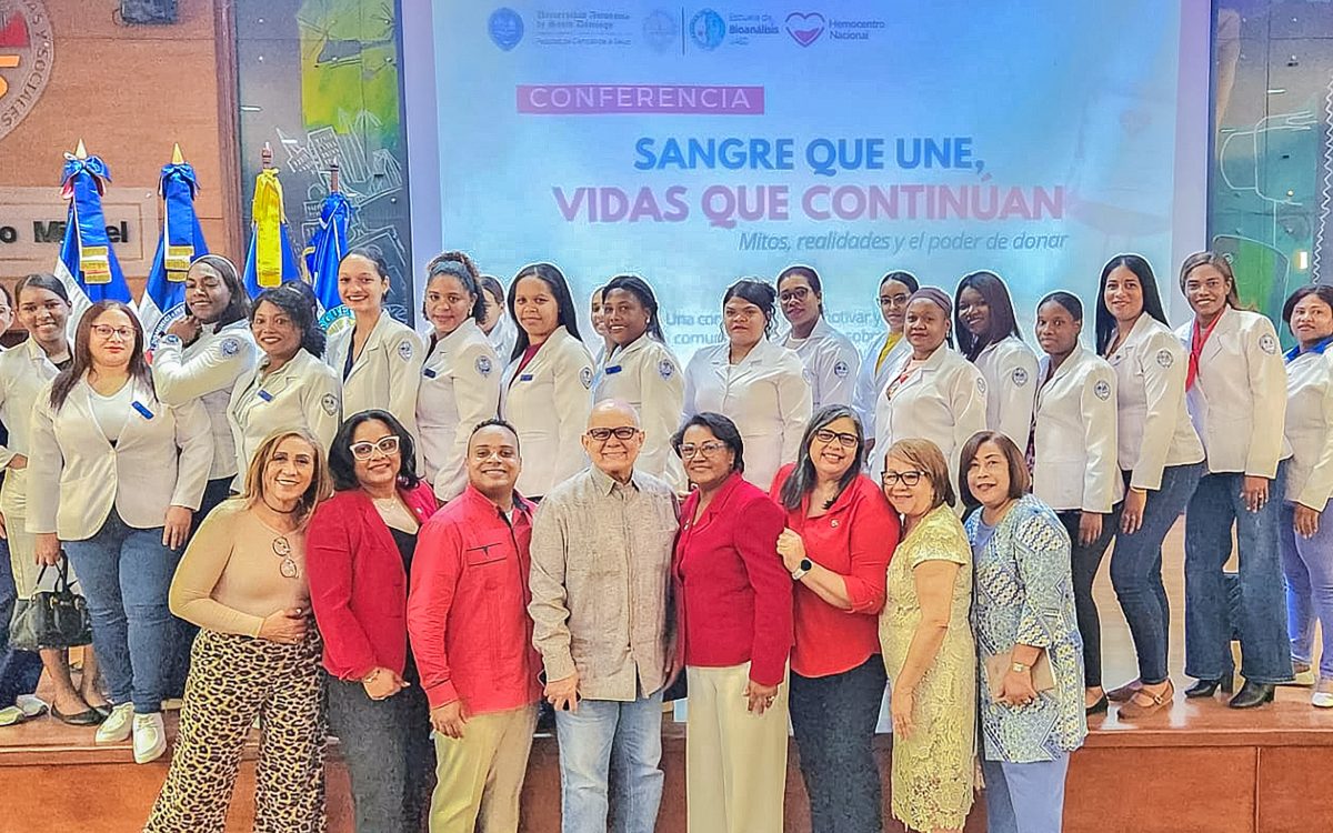 Escuela de Bioanálisis de la UASD y Hemocentro Nacional unen esfuerzos para promover la donación de sangre