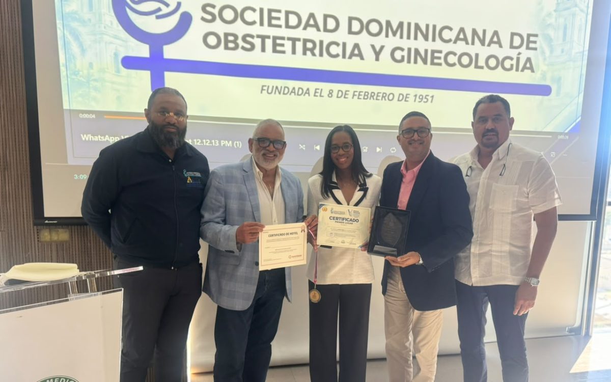SDOG celebra con éxito la quinta edición del Ateneo Nacional para Residentes de Obstetricia y Ginecología en Santiago