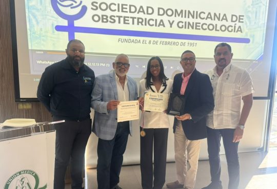 SDOG celebra con éxito la quinta edición del Ateneo Nacional para Residentes de Obstetricia y Ginecología en Santiago