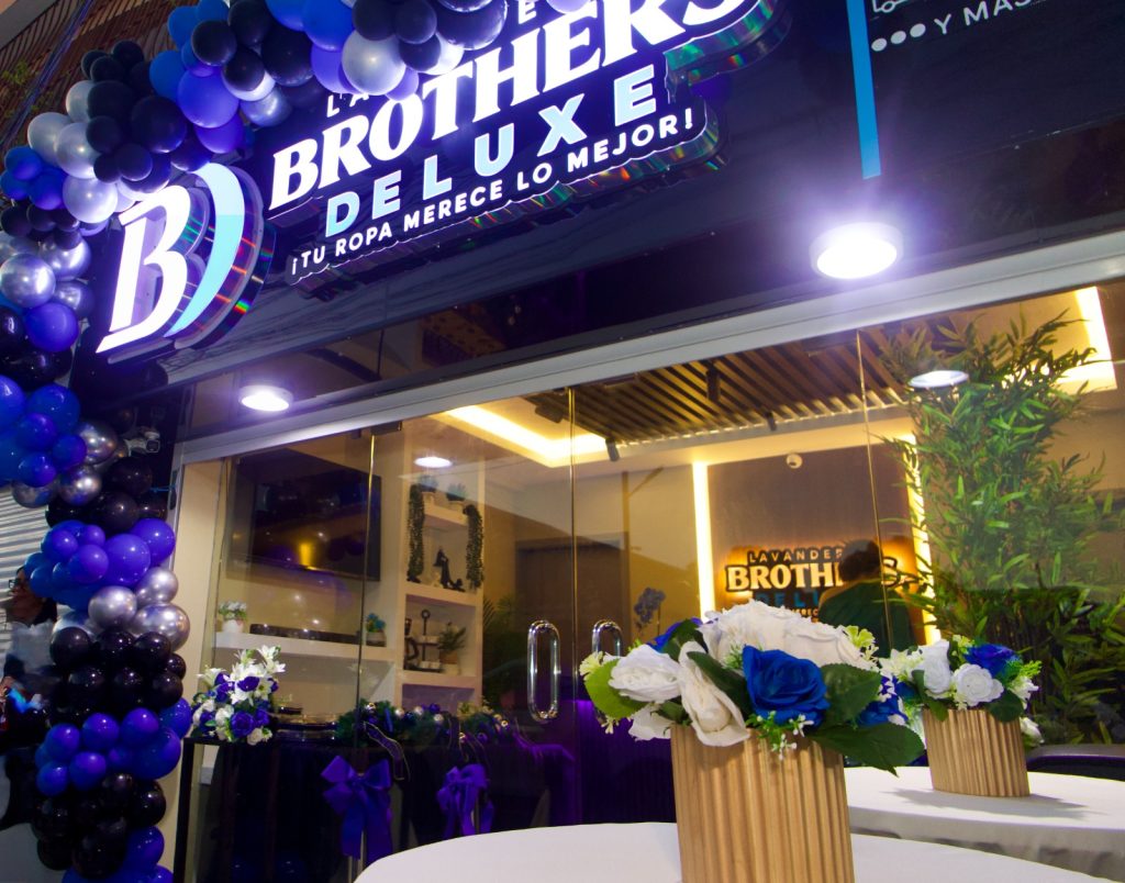 Brother’s Deluxe abre sus puertas con una innovadora propuesta de lavandería dirigida al sector salud Brother’s Deluxe abre sus puertas con una innovadora propuesta de lavandería dirigida al sector salud