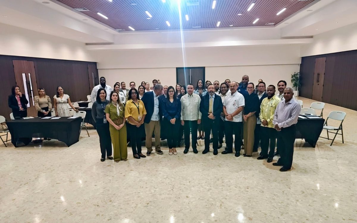 SNS celebra primer encuentro nacional sobre registro en línea del Certificado de Nacido Vivo