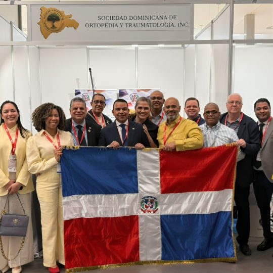Director ejecutivo del SNS impulsa cooperación internacional para formación especializada en trauma